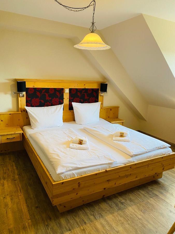 Gasthaus Elsaesser Hof Каппель-Графенхаузен Экстерьер фото
