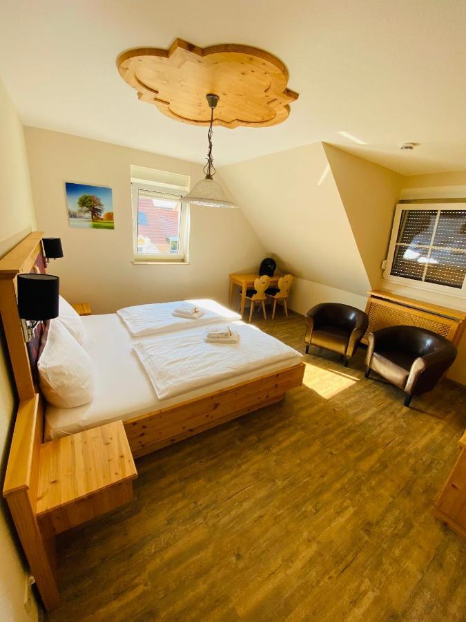Gasthaus Elsaesser Hof Каппель-Графенхаузен Экстерьер фото