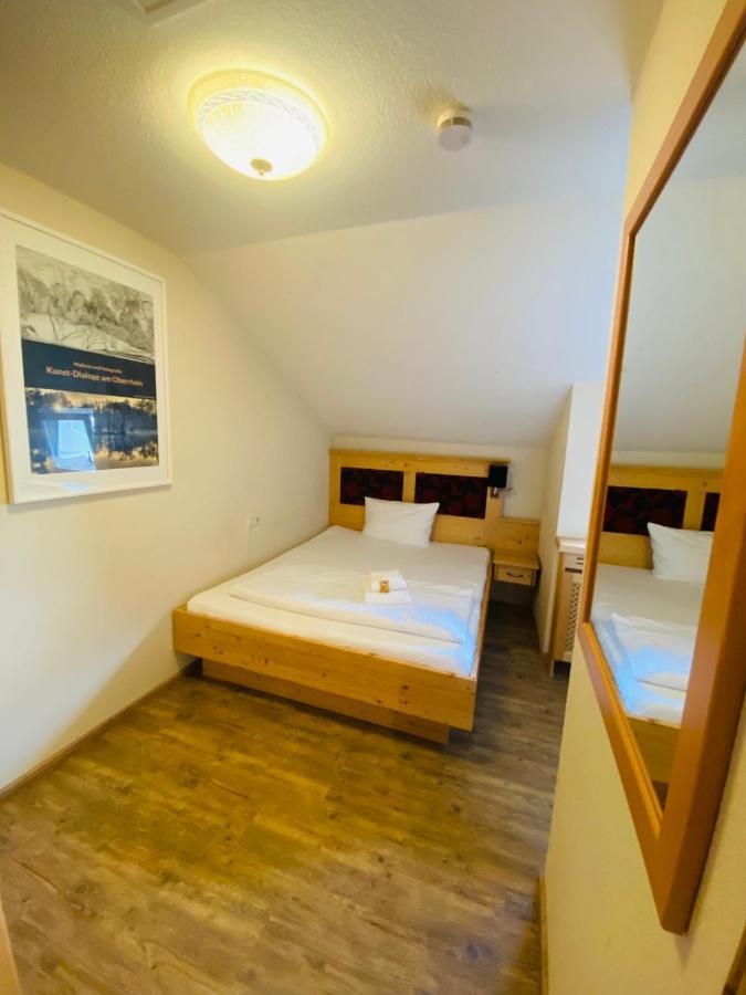 Gasthaus Elsaesser Hof Каппель-Графенхаузен Экстерьер фото